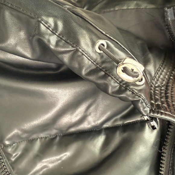 Calvin Klein Puffer Vest for Men Size Size L Black - Picture 7 of 9